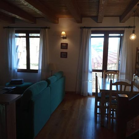 شقة Apartamento Exclusivo En El Pueblo Mas Bonito Duplex Roda de Isábena المظهر الخارجي الصورة
