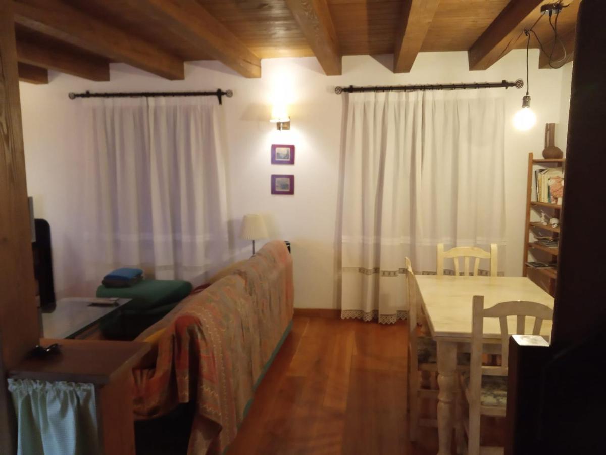 شقة Apartamento Exclusivo En El Pueblo Mas Bonito Duplex Roda de Isábena المظهر الخارجي الصورة
